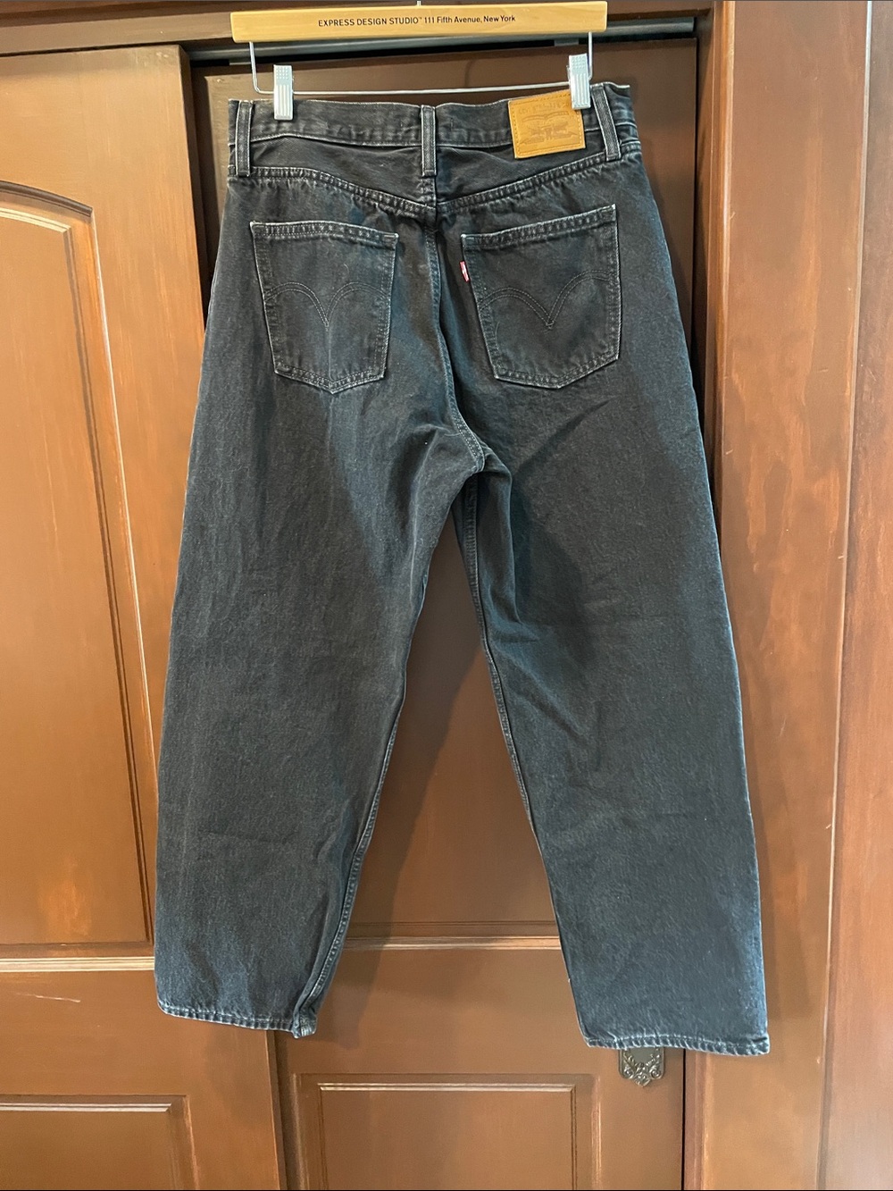 Women’s Levi’s Dad Jean washed black size 31 EUC - Picture 3 of 8